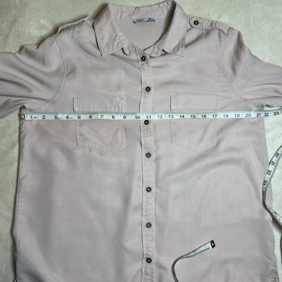 Dex 100% Tencel Light Pink Button-Up Shirt shoulder tags, front pockets sz L - Picture 4 of 7